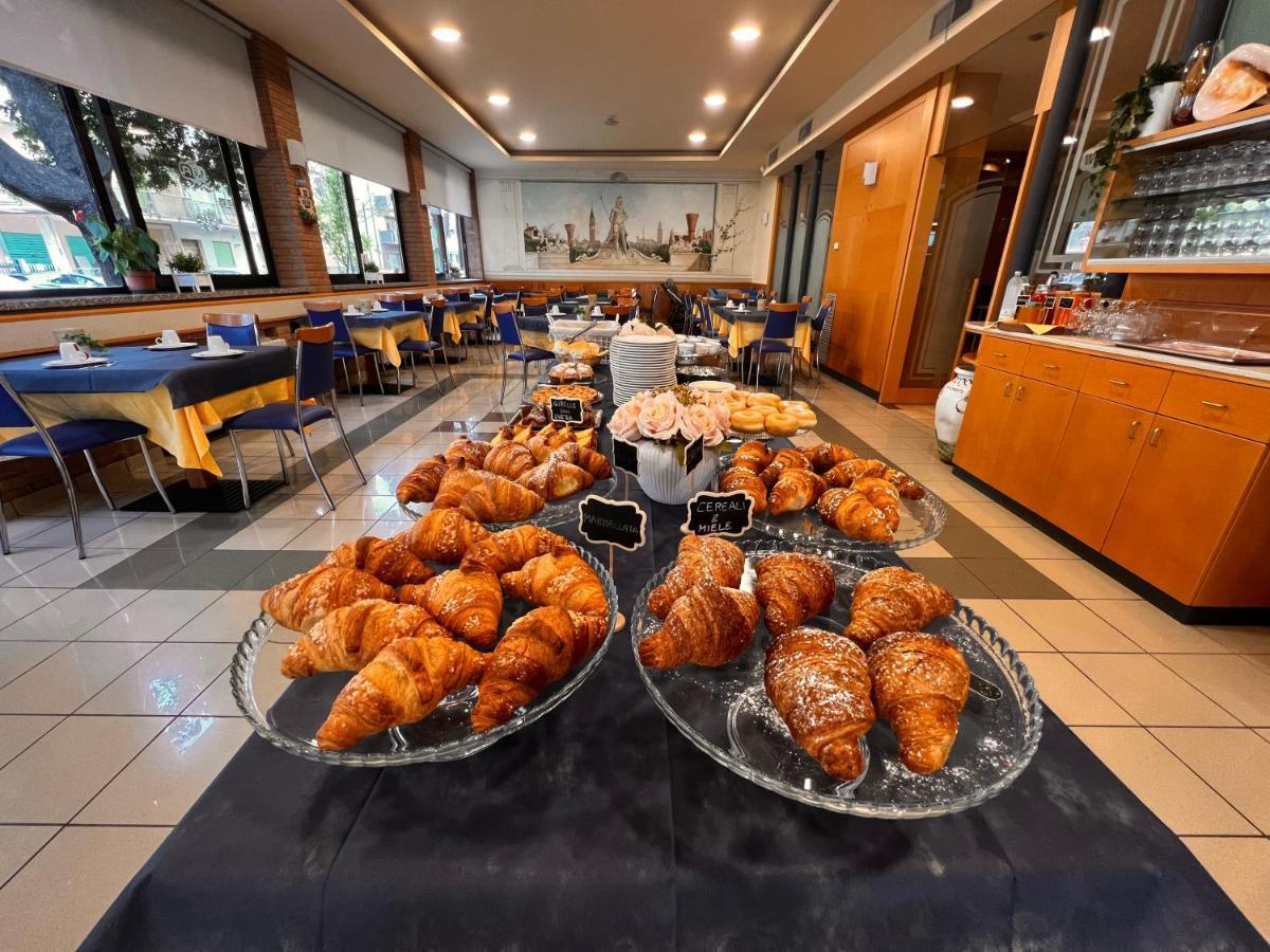 Hotel Nettuno Sottomarina Eksteriør bilde