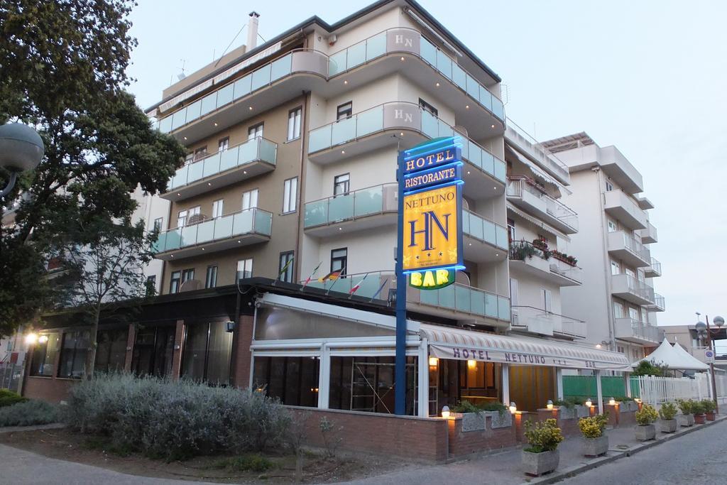 Hotel Nettuno Sottomarina Eksteriør bilde