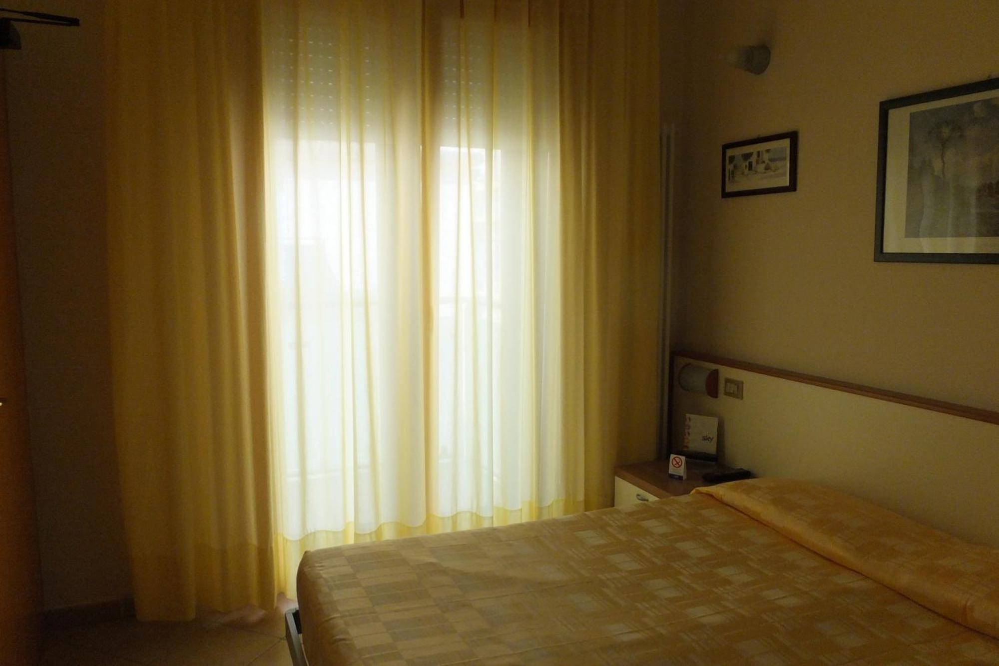 Hotel Nettuno Sottomarina Eksteriør bilde
